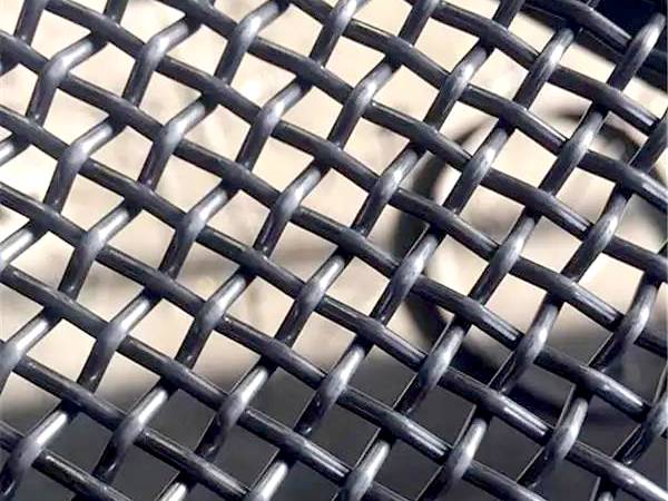 Manganese steel screen